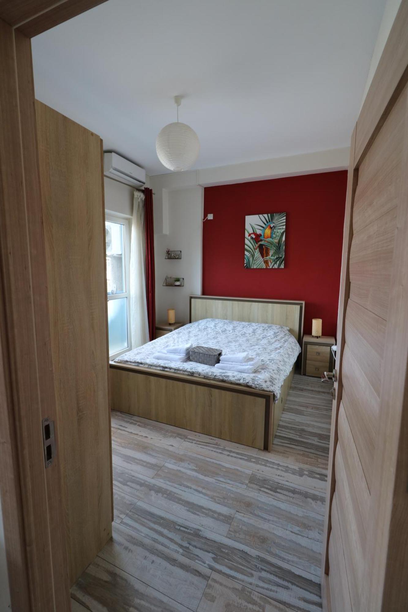 Charming Cozy Apartment - Old Town - Free Minibar Bukares Bagian luar foto