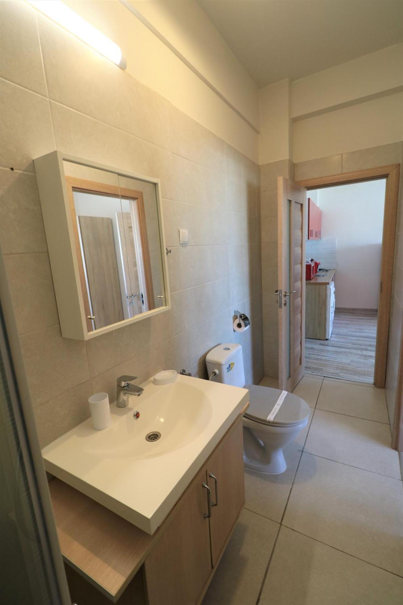 Charming Cozy Apartment - Old Town - Free Minibar Bukares Bagian luar foto